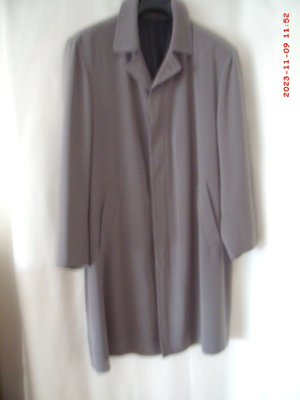 Bugatti Cappotti: Herren Edel-Trenchcoat "BUGATTI" (48) – Nuovo e nell'imballaggio originale da zürich venduto da imi_dtt6