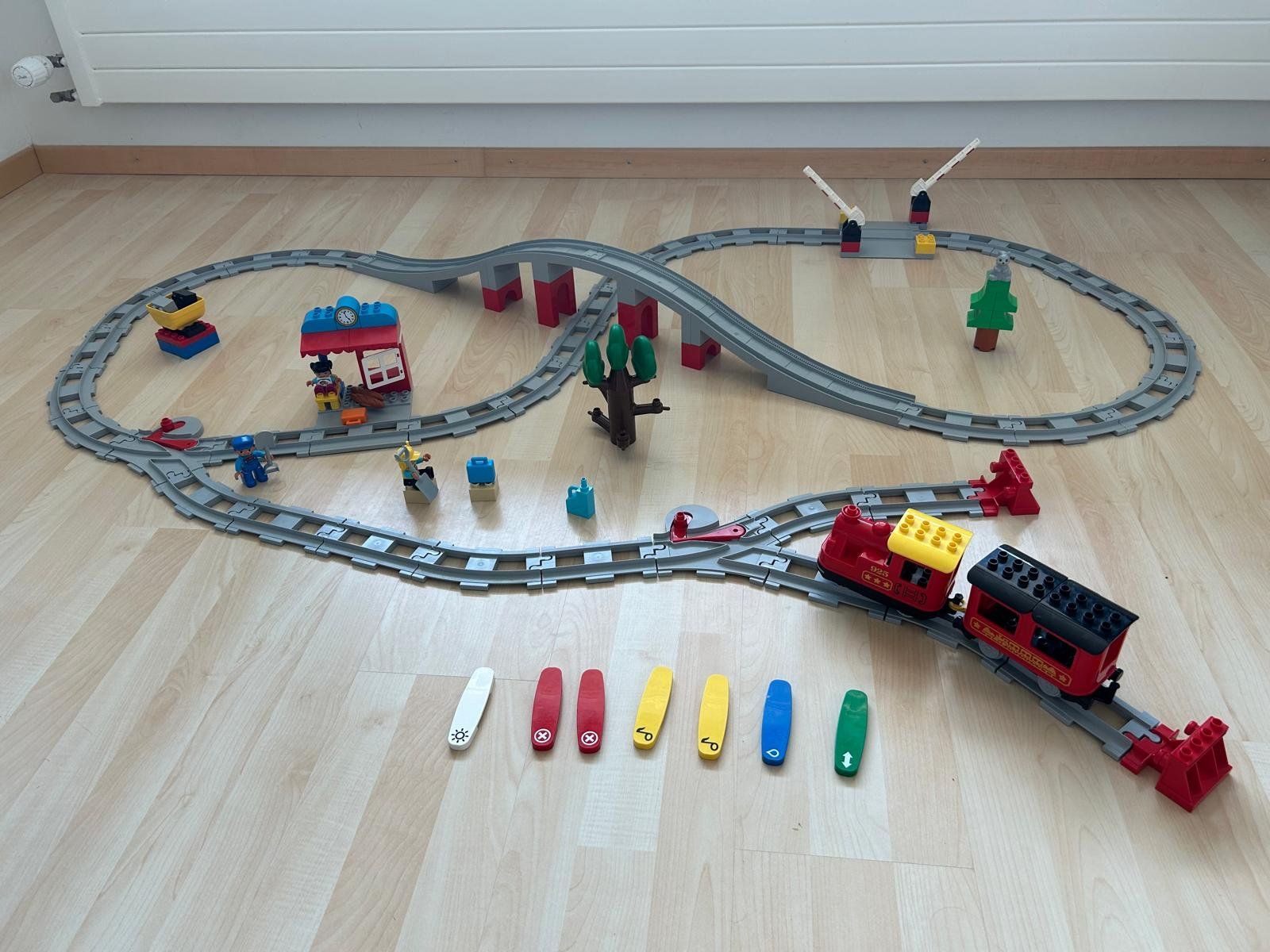 Lego Giocattoli: Lego DUPLO Dampfeisenbahn 2 Sets: 10874 und 10872 – Usato da Zürich venduto da thi_zh7v