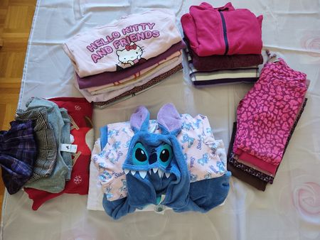 kleiderpaket Mädchen 134 140