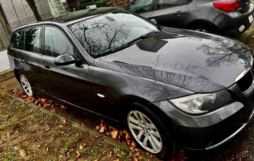 BMW Automobili: BMW 318 I touring – Difettoso da Nax venduto da sdr_p79l 2