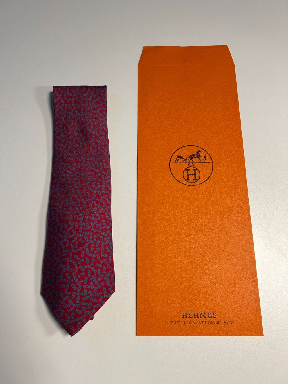 Hermès Cravatte: Hermès Fisch Krawatte – Nuovo (secondo la descrizione) da Bern venduto da kurtikobolt74