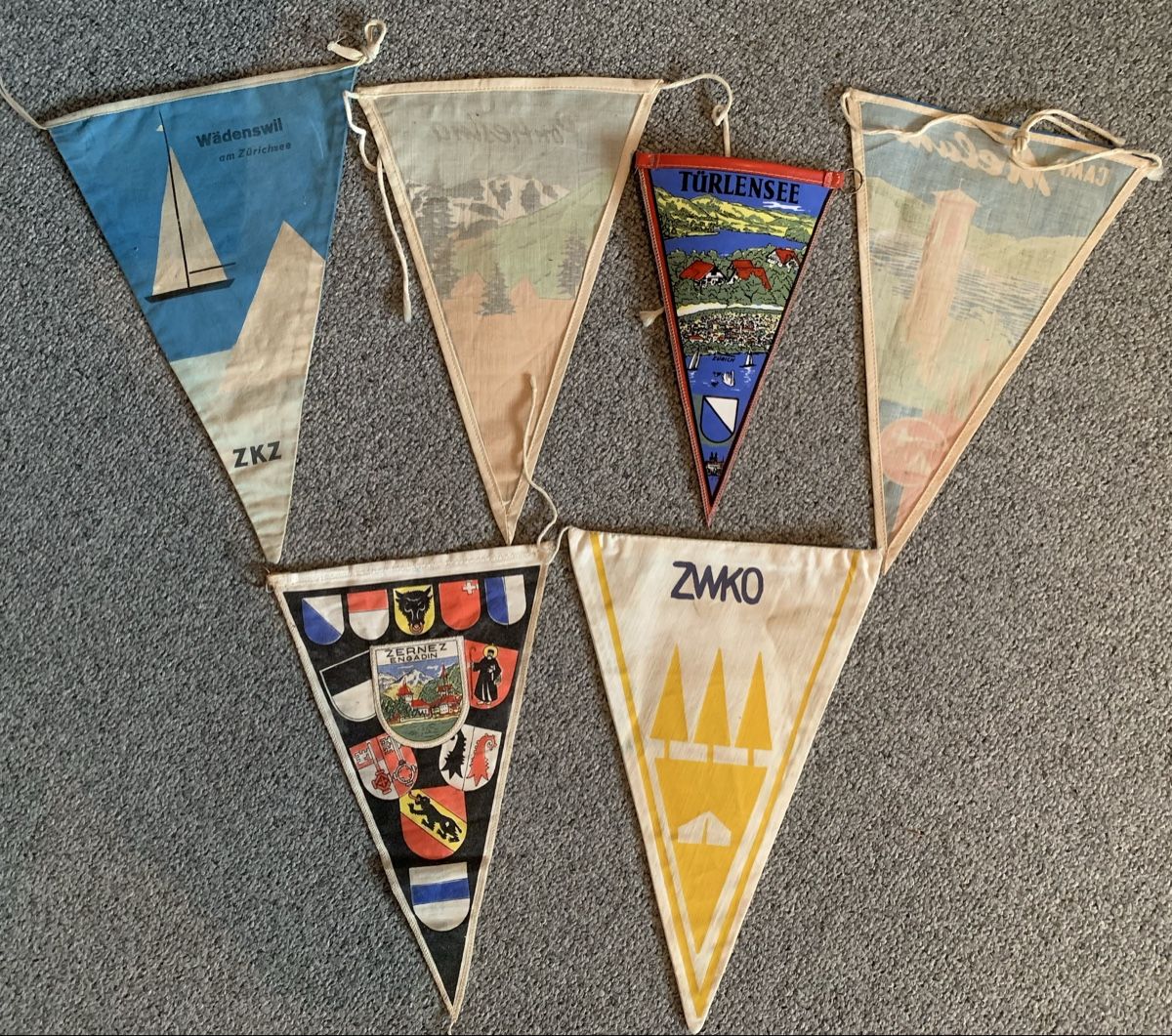 Fahnen: Vintage Wimpel Schweiz – Gebraucht aus Egg b. Zürich von ohtannenbaum 1
