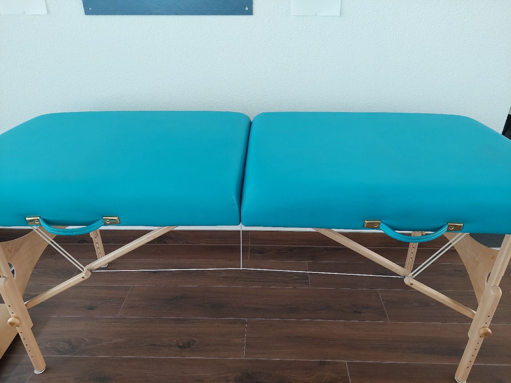 Sedie a sdraio: Massageliege Oakworks Portability mit Zubehoer – Usato da Emmetten venduto da RundumGesundEmmette