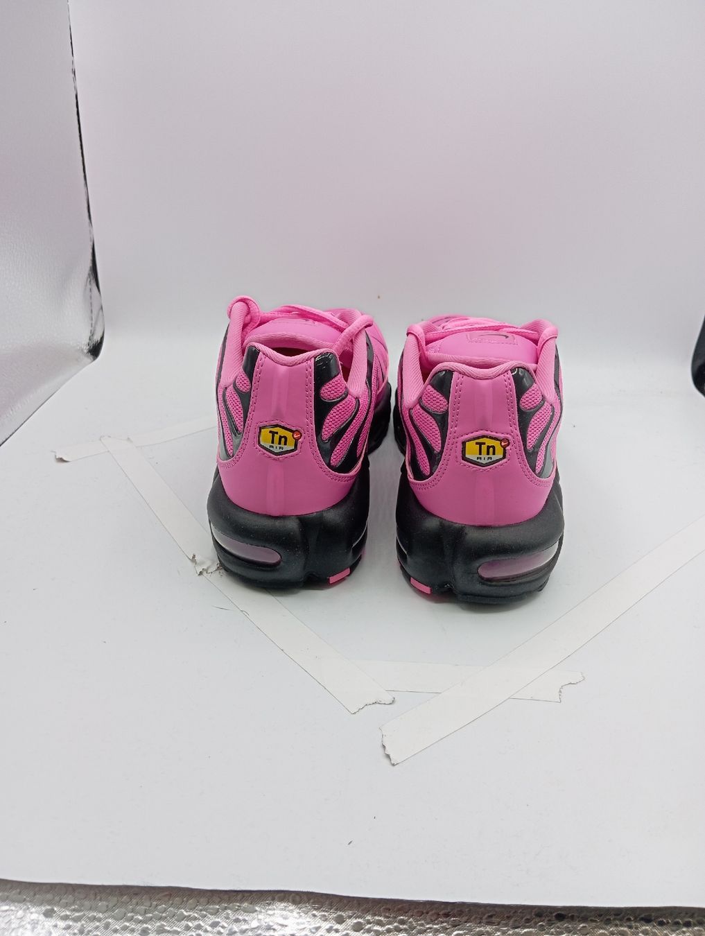 Nike Scarpe da uomo: Nike Air Max Plus (EU37.5) – Nuovo e nell'imballaggio originale da Schaffhausen venduto da outlez 3