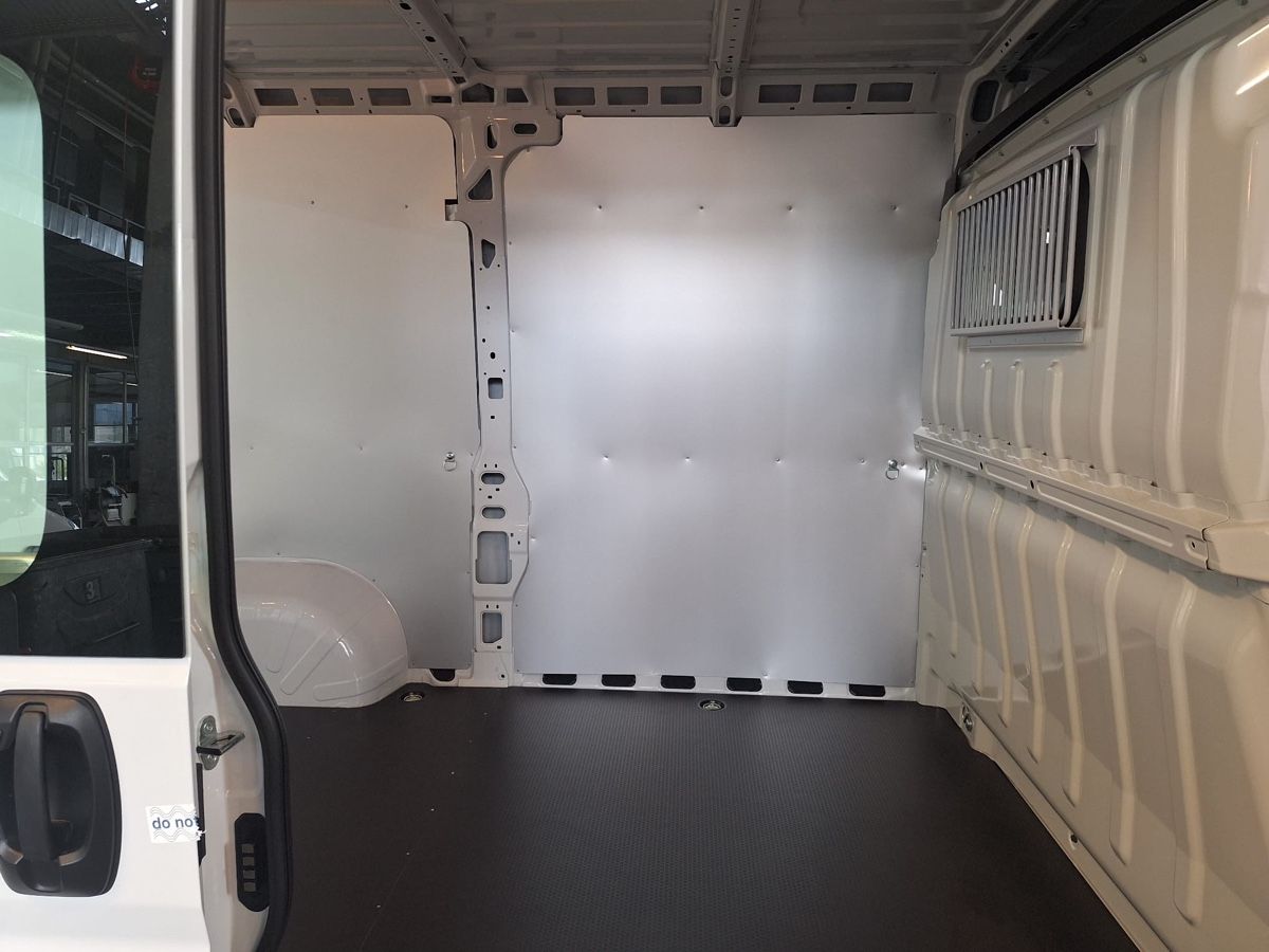 Fiat Tutti i ricambio: Wandverkleidung Ducato L2H2 Aluminium – Nuovo (secondo la descrizione) da Einsiedeln venduto da Shkurte_K 4