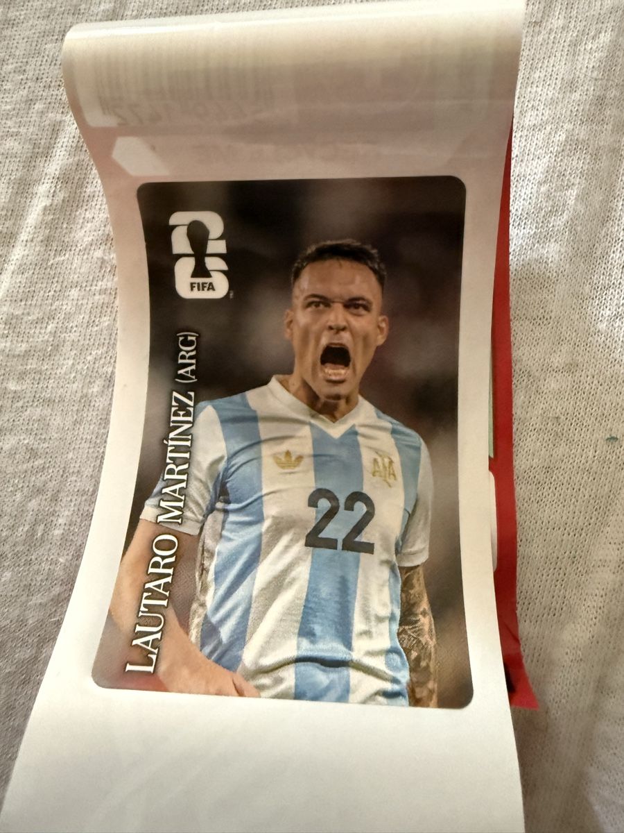 Panini Carte collezionabili: Fussball Coca-ColaLautaro Martinez Argentinien – Nuovo e nell'imballaggio originale da Amriswil venduto da ALETAL