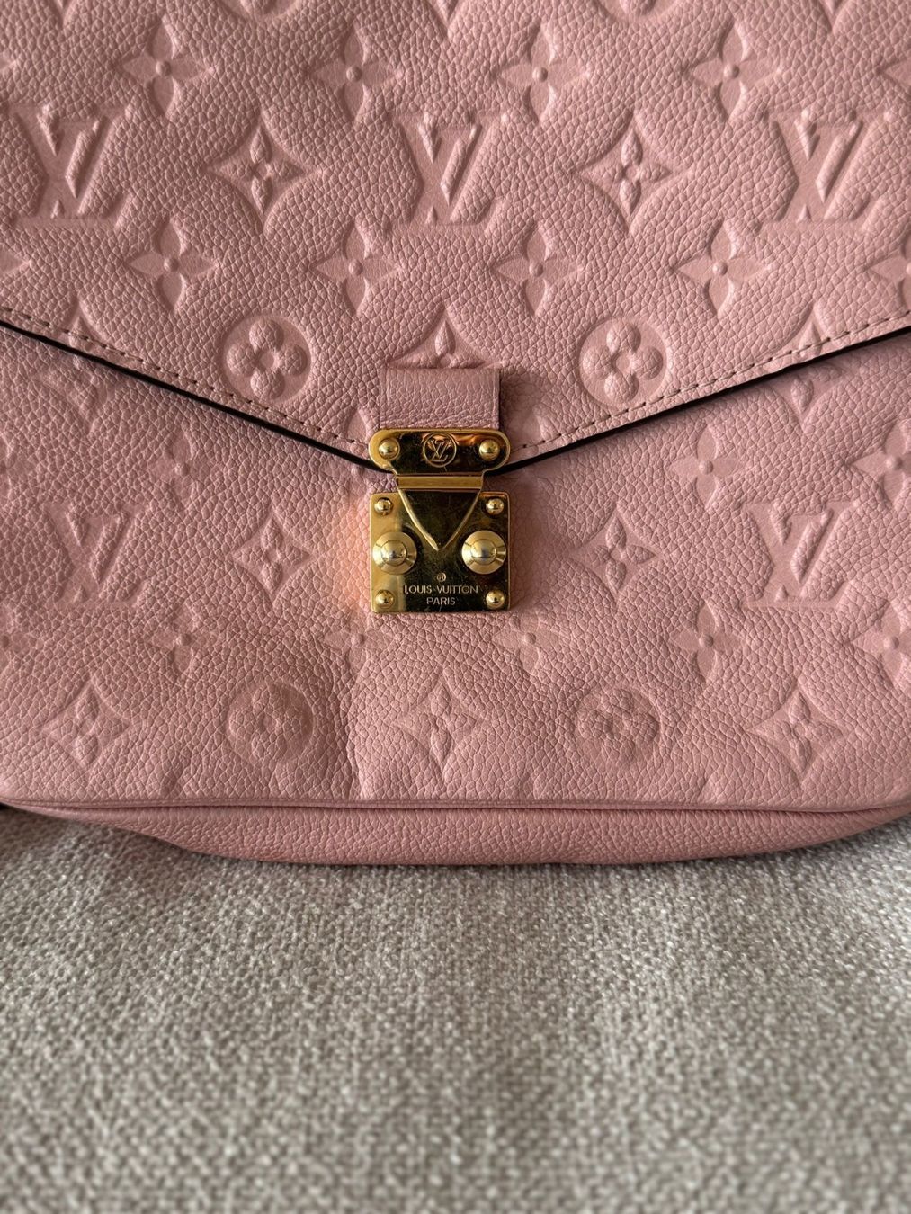 Louis Vuitton Borse da donna: Louis Vuitton Metis Tasche – Usato da Männedorf venduto da Vechat 3