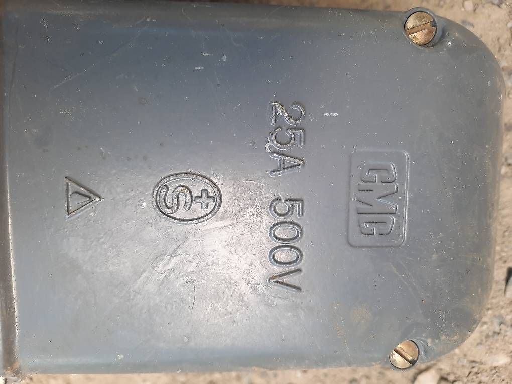 Stecker: Div I25 Steckdosen  – Gebraucht aus Rüedisbach von simon.86 2