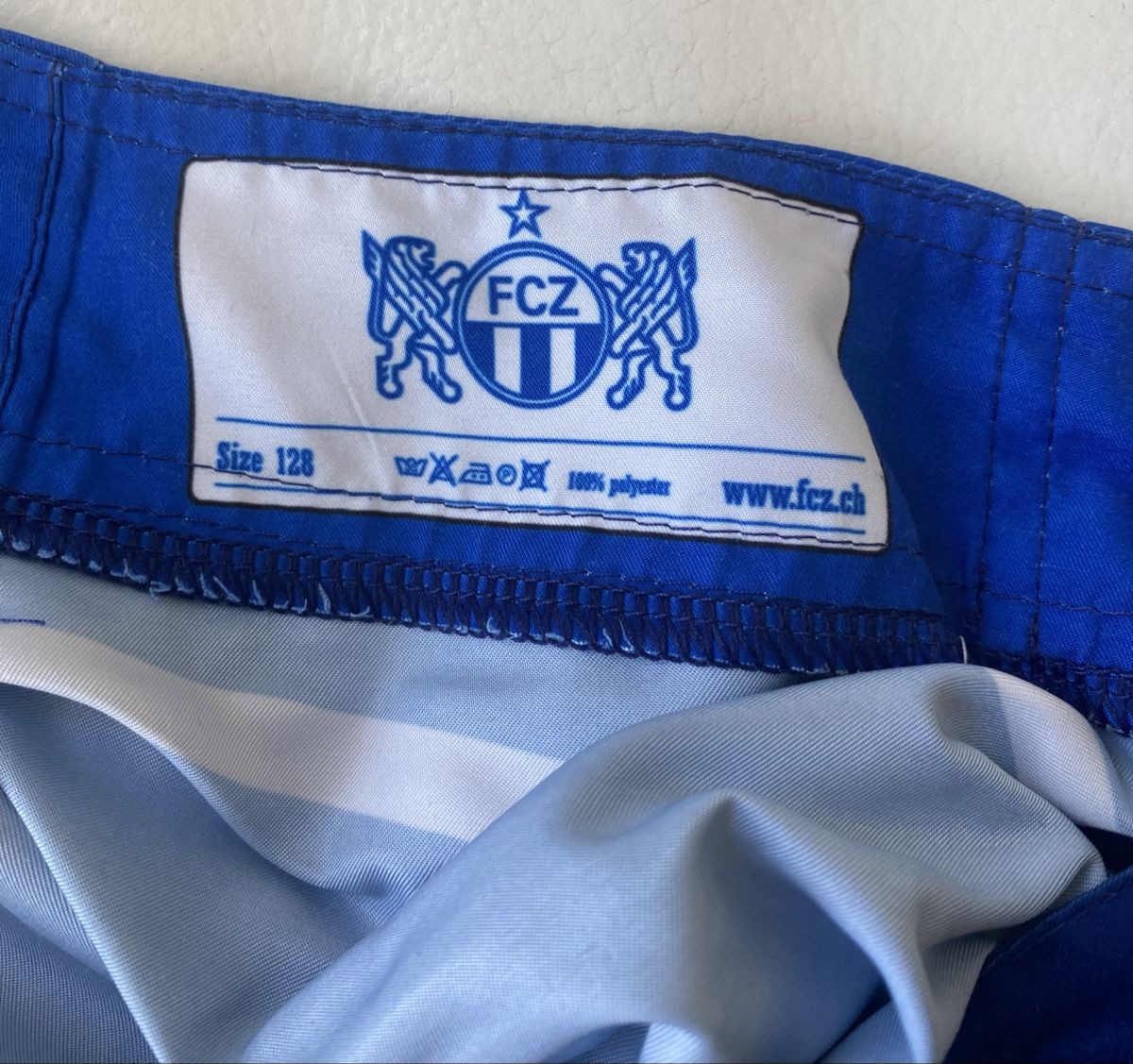 FCZ Costumi da bagno: FC Zürich Badeshorts – Usato da Pfäffikon ZH venduto da Zorro1969 2