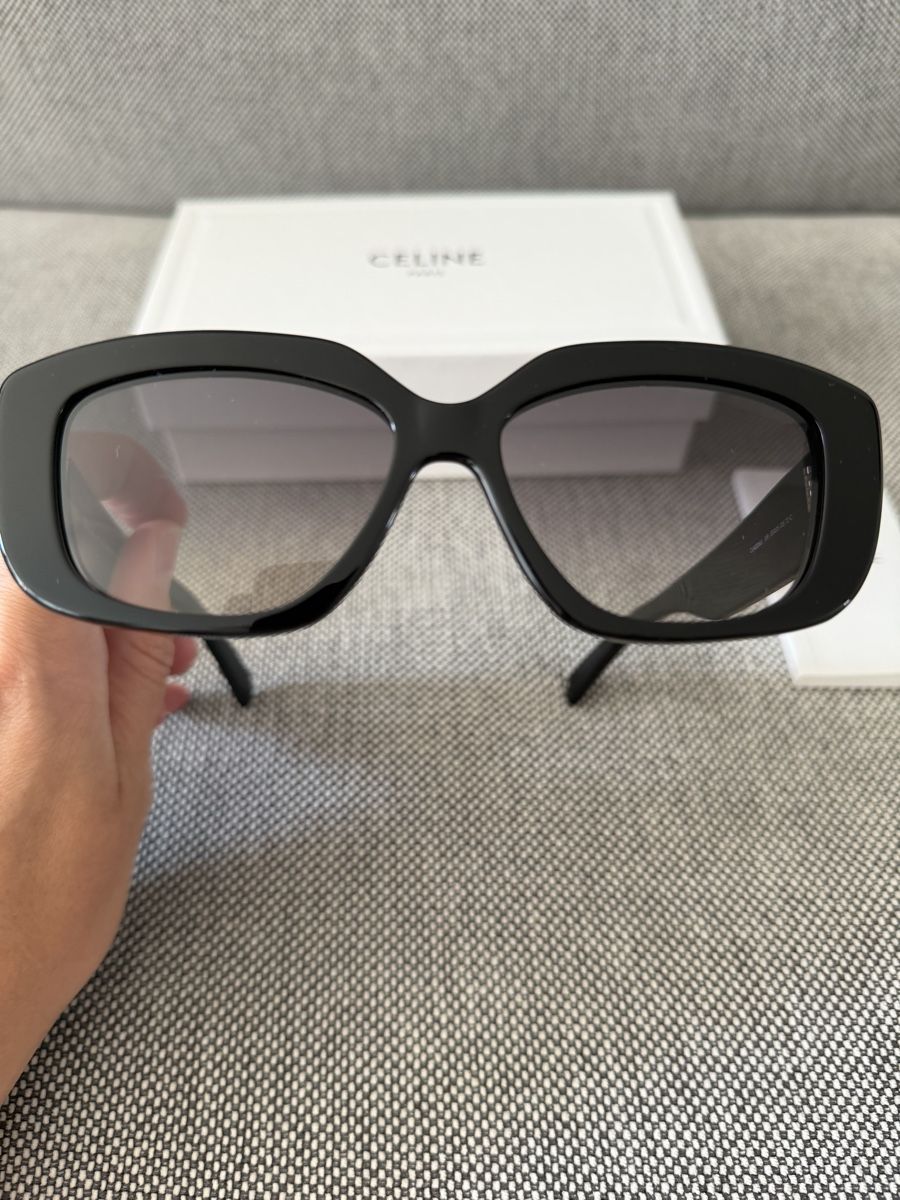 Celine Lunettes & Verres: Original Celine Triomphe Sunglasses zu verkaufen – Neuf (Voir description) à Dübendorf par ann_h5gs 2
