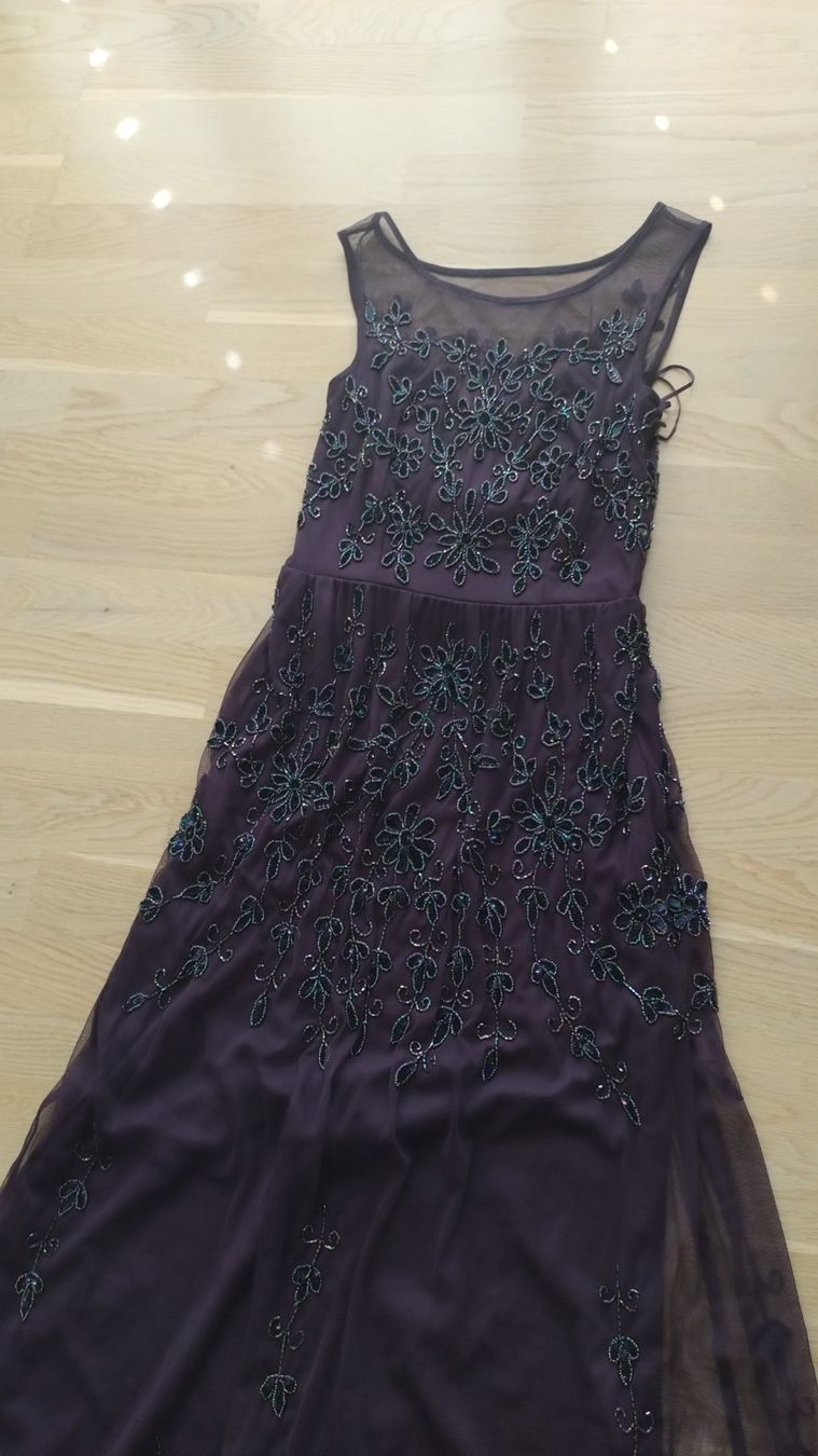 Vestiti: Wunderschönes Abendkleid von Lace & Beads – Usato da Frauenfeld venduto da Tropariana 1