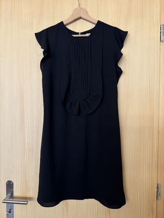 Schwarzes Kleid von Paul Casual Gr. 40 neuwertig