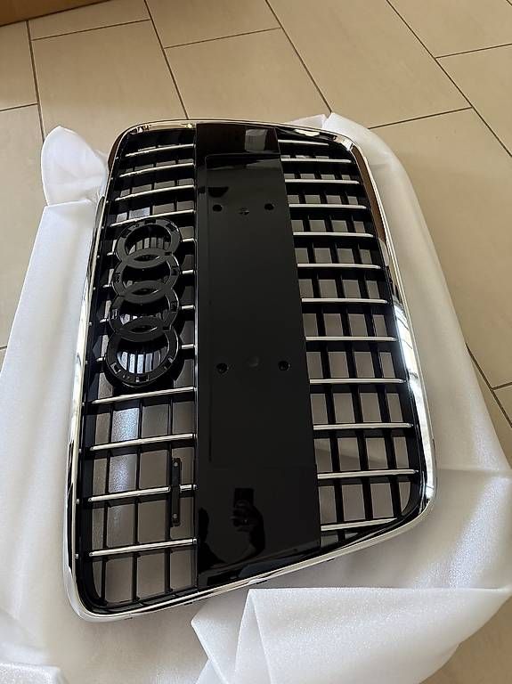 Alle Autoersatzteile: Audi Q7 Kühlergrill - NEU – Gebraucht aus Bassersdorf von bibs95 1