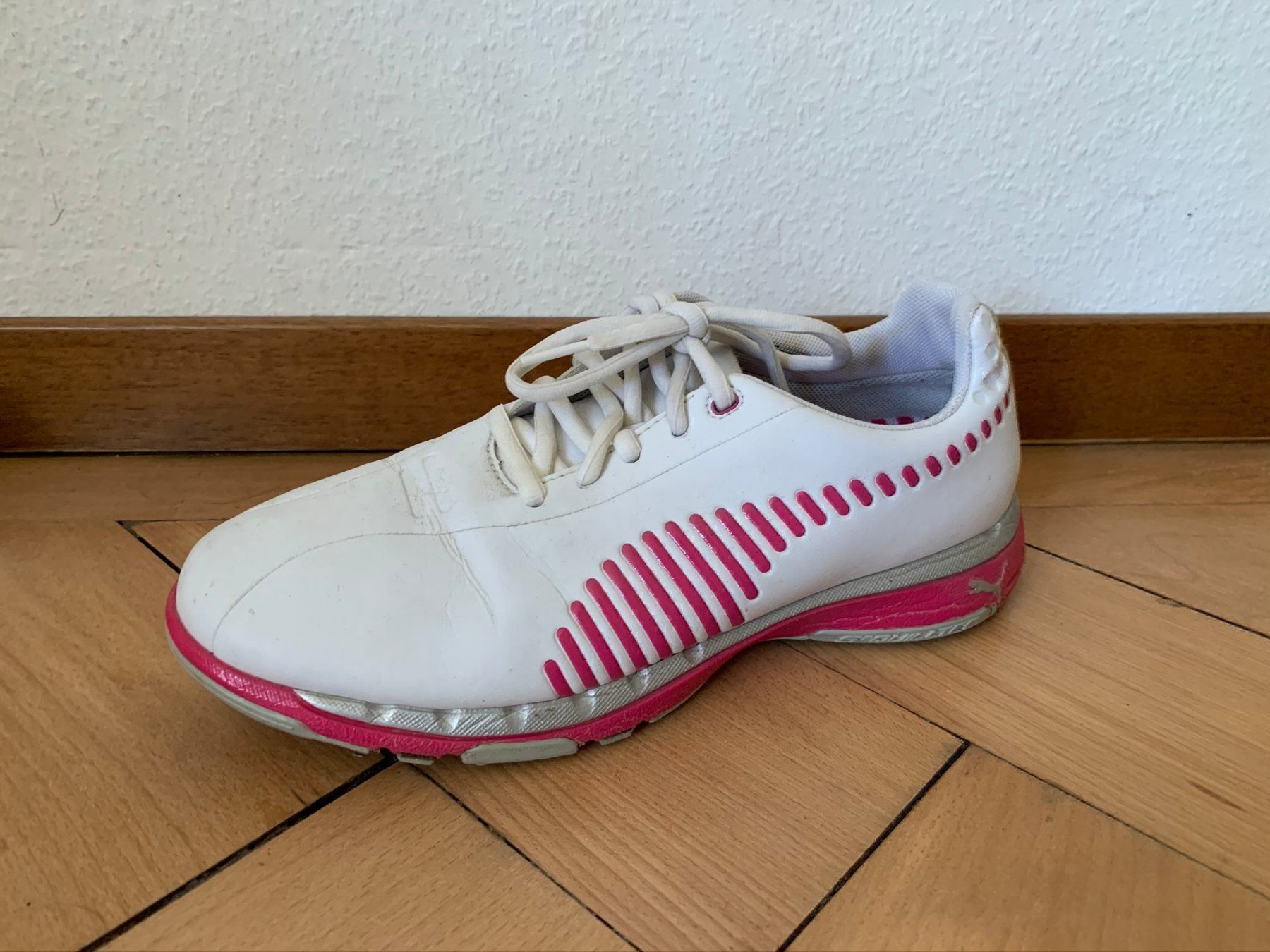 Puma Scarpe da donna: PUMA - Sneaker weiss-pink 38 – Usato da Zürich venduto da Diazaio 1