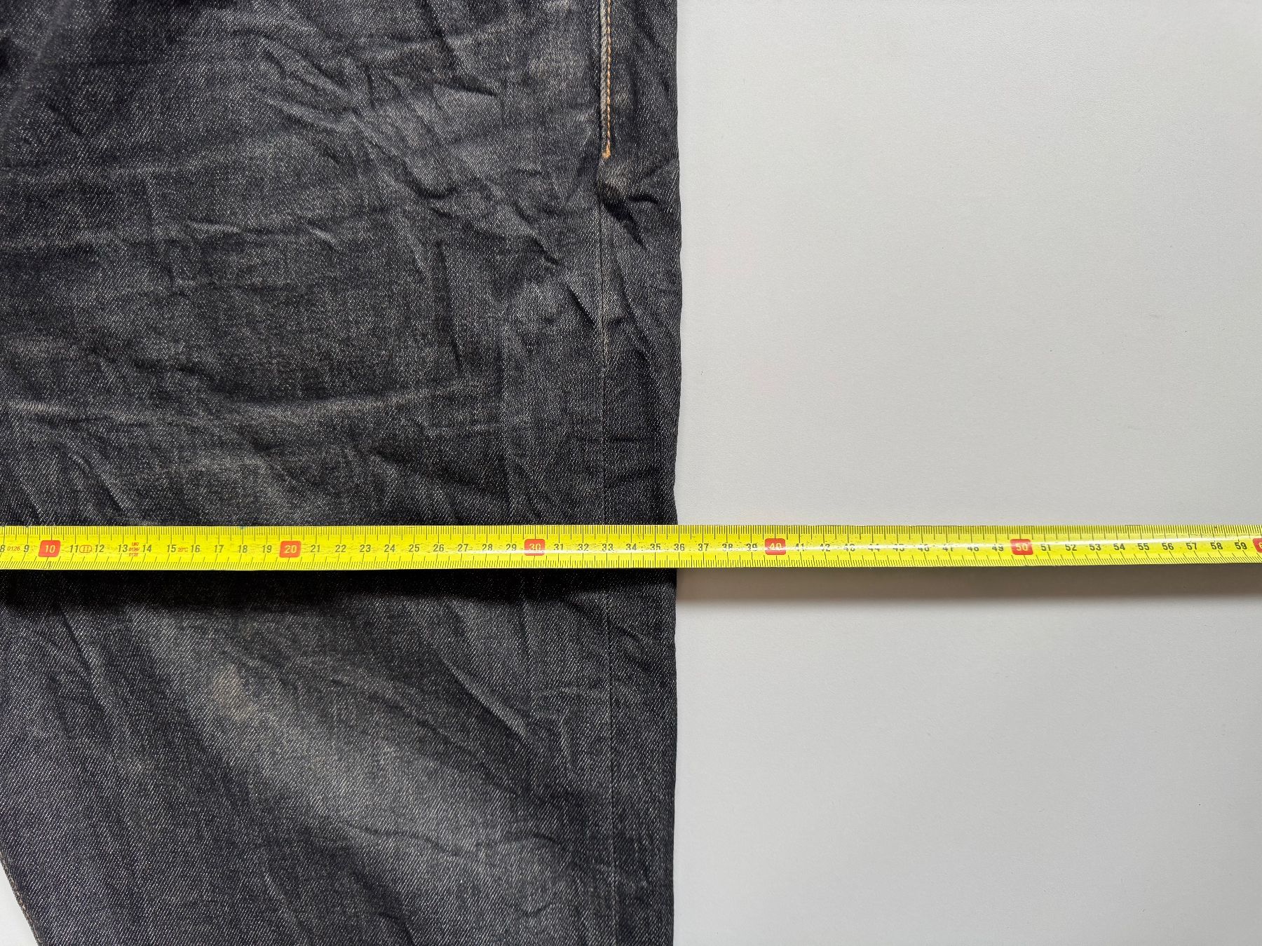 Levi's Jeans: Levis 501 denim from 2017 W42 L32 – Usato da Neuchâtel venduto da _Easy_to_Find_ 5