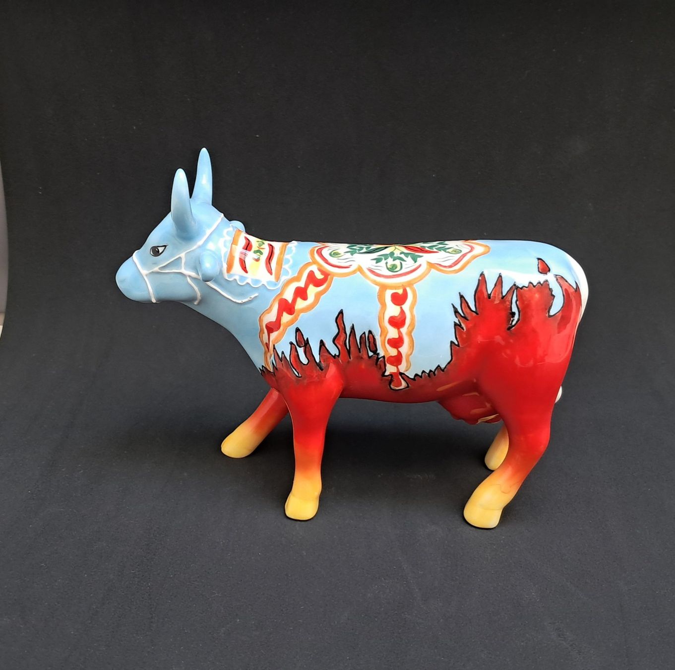 Statuette: Cow Parade – Nuovo e nell'imballaggio originale da Lufingen venduto da E-Auktion
