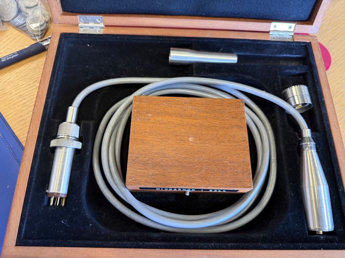 Mikrofone: Mikrofon Typ 4145 Brueel & Kjaer mit Holzkoffer – Gebraucht aus Strengelbach von RaenAntikDesign 3