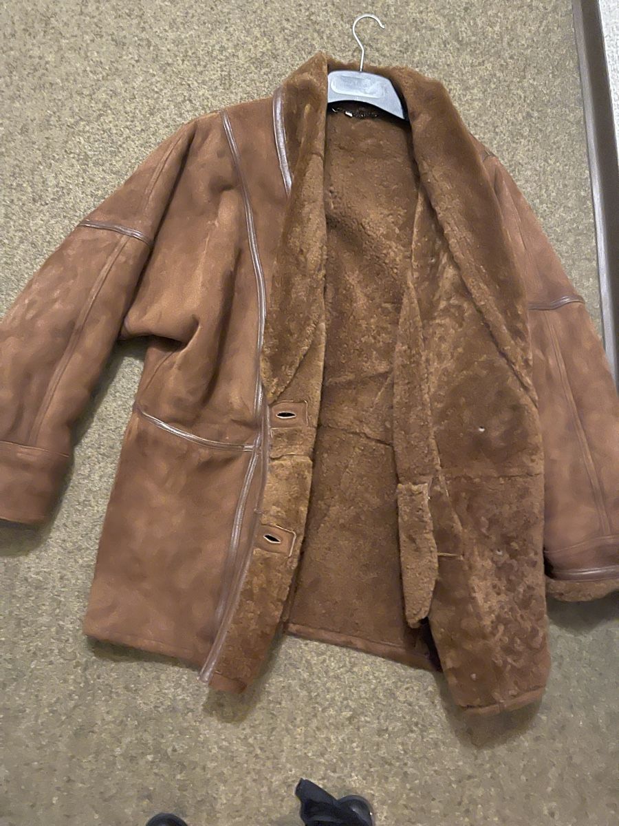 Giacche: Mantel /Lammfelljacke, Gr. L, Braun, Winter – Usato da Rüschlikon venduto da Lajniii 5