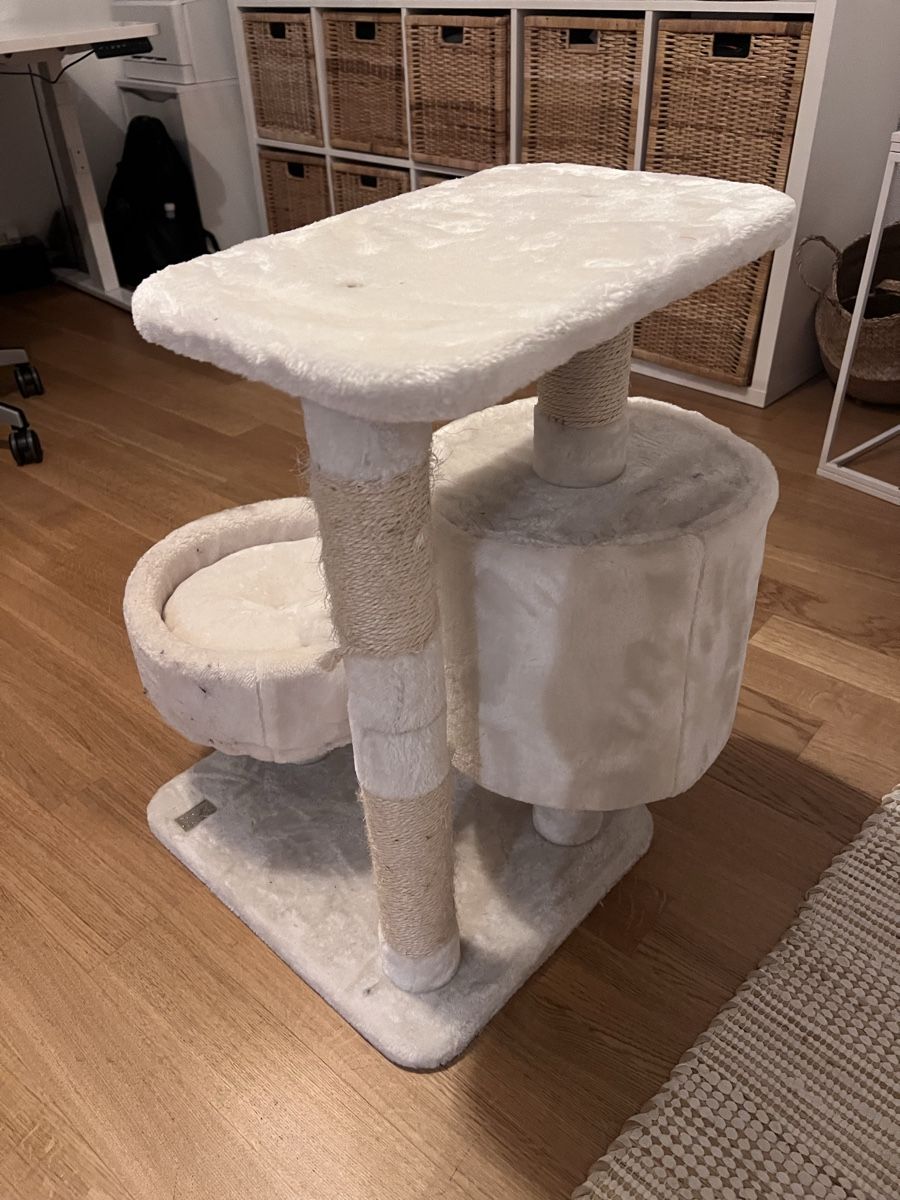 Tiragraffi: Katzenbaum Beige – Usato da Wädenswil venduto da laurakm 3
