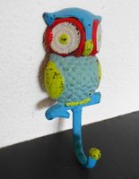 Bunter Wandhaken Eule Uhu aus Gusseisen Shabby Chic Look