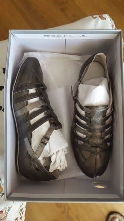 Clarks Damenschuhe: Clarks Leder Halbschuhe Gr.37 – Neu und originalverpackt aus Reinach AG von innamac 8