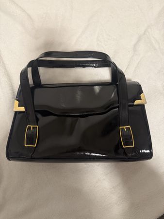 Elegante Damenhandtasche in Schwarz