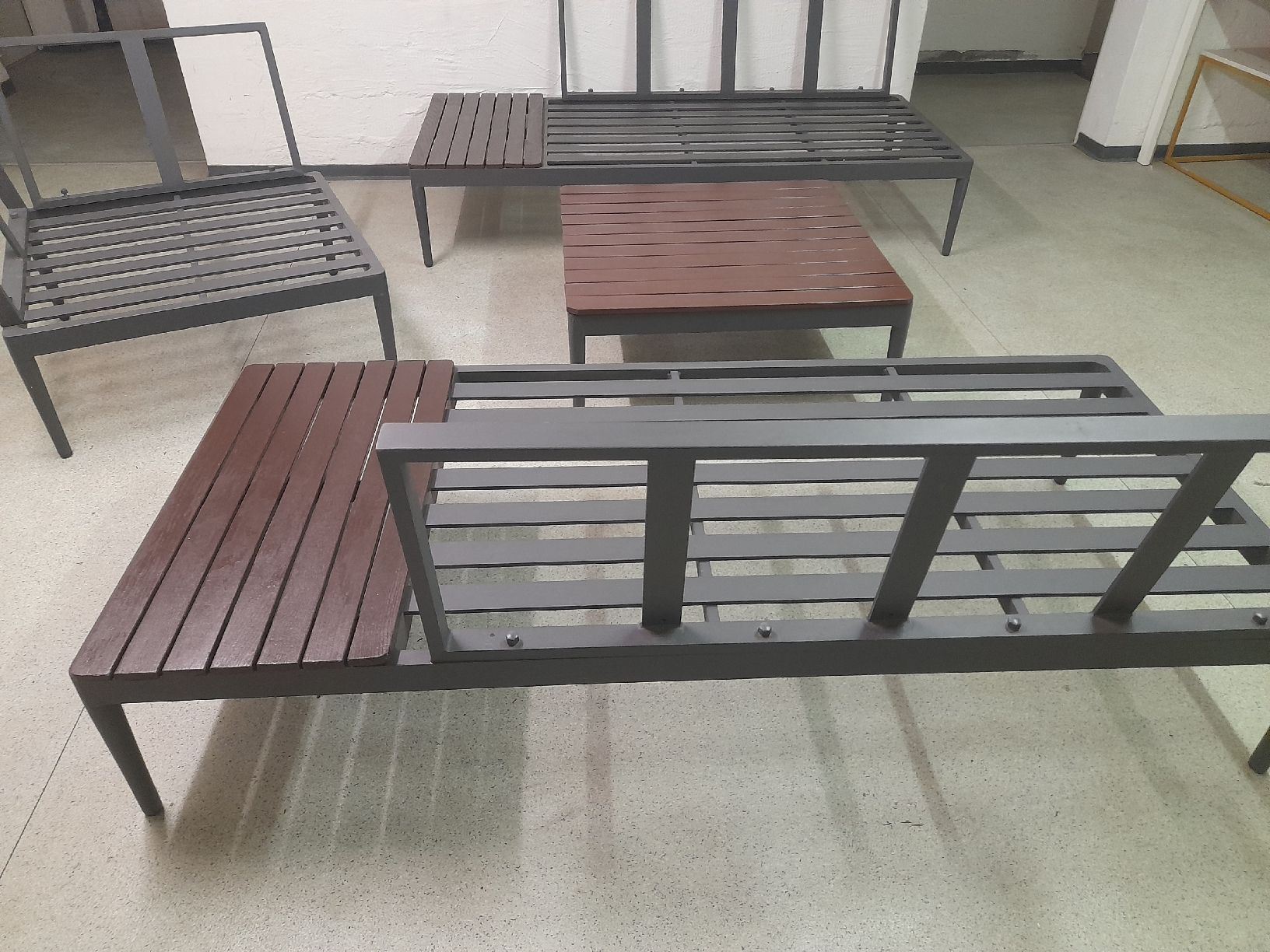 Set di tavolo e panche: Garten Möbel – Usato da Glattbrugg venduto da B_B 8