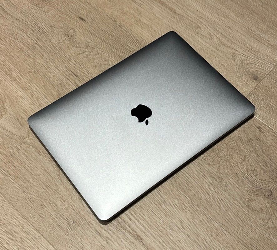 Apple Notebook: MacBook Pro 13" 2020 comme neuf. – Nuovo (secondo la descrizione) da Biel/Bienne venduto da Al1552 1