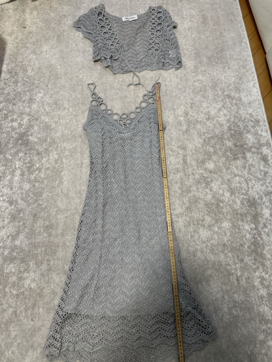 Vestiti: Silberkleid gehäkelt Grösse 36 – Usato da Zürich venduto da MCT1708