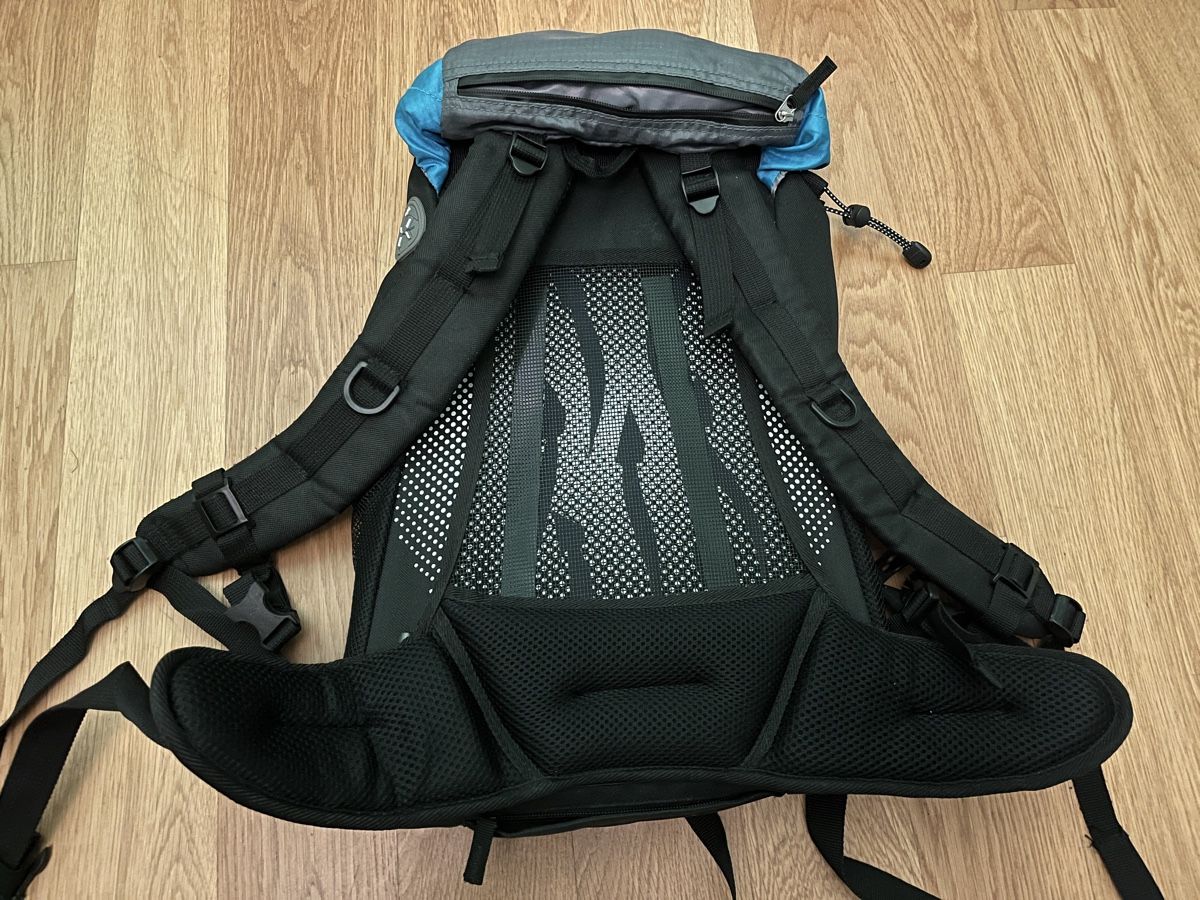 Zaini: Neuwertig Crane Rucksack, blau / schwarz – Nuovo (secondo la descrizione) da Zürich venduto da MariaSusanne 1