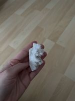 Edelstein weiss