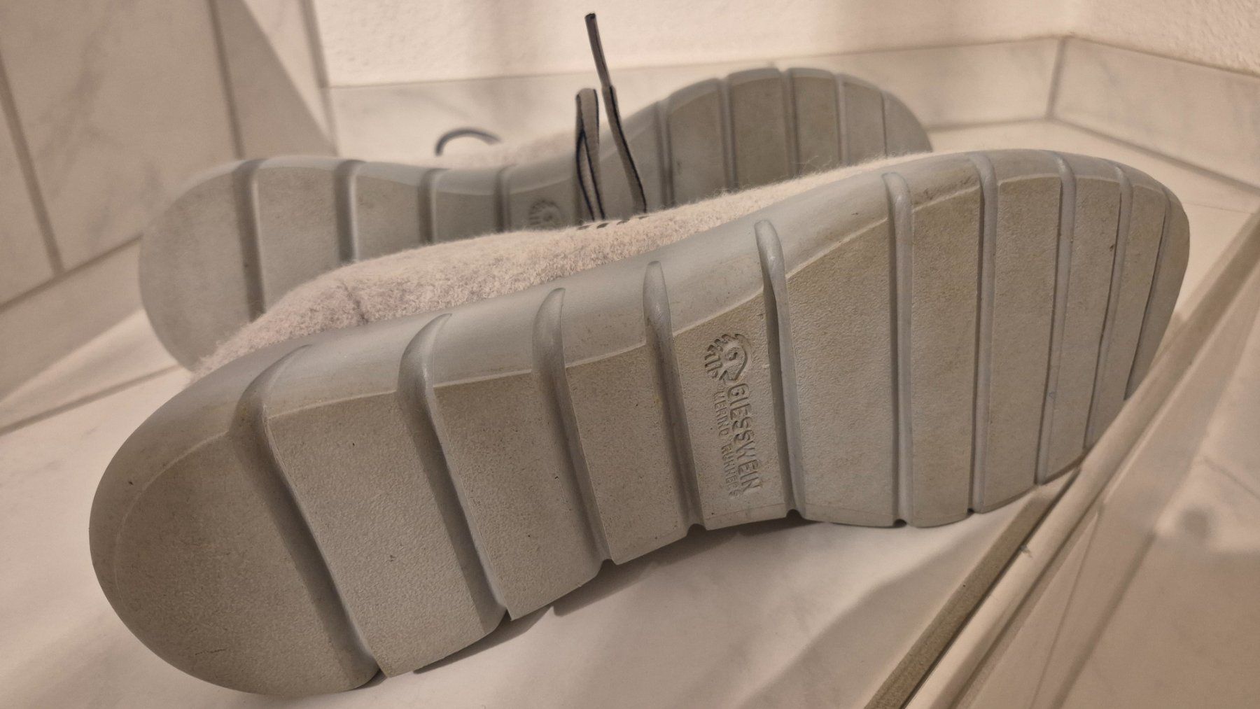 Scarpe da uomo: Giesswein Merino Sneaker Gr. 45, hellgrau – Nuovo (secondo la descrizione) da Ossingen venduto da Cstrauss68 3