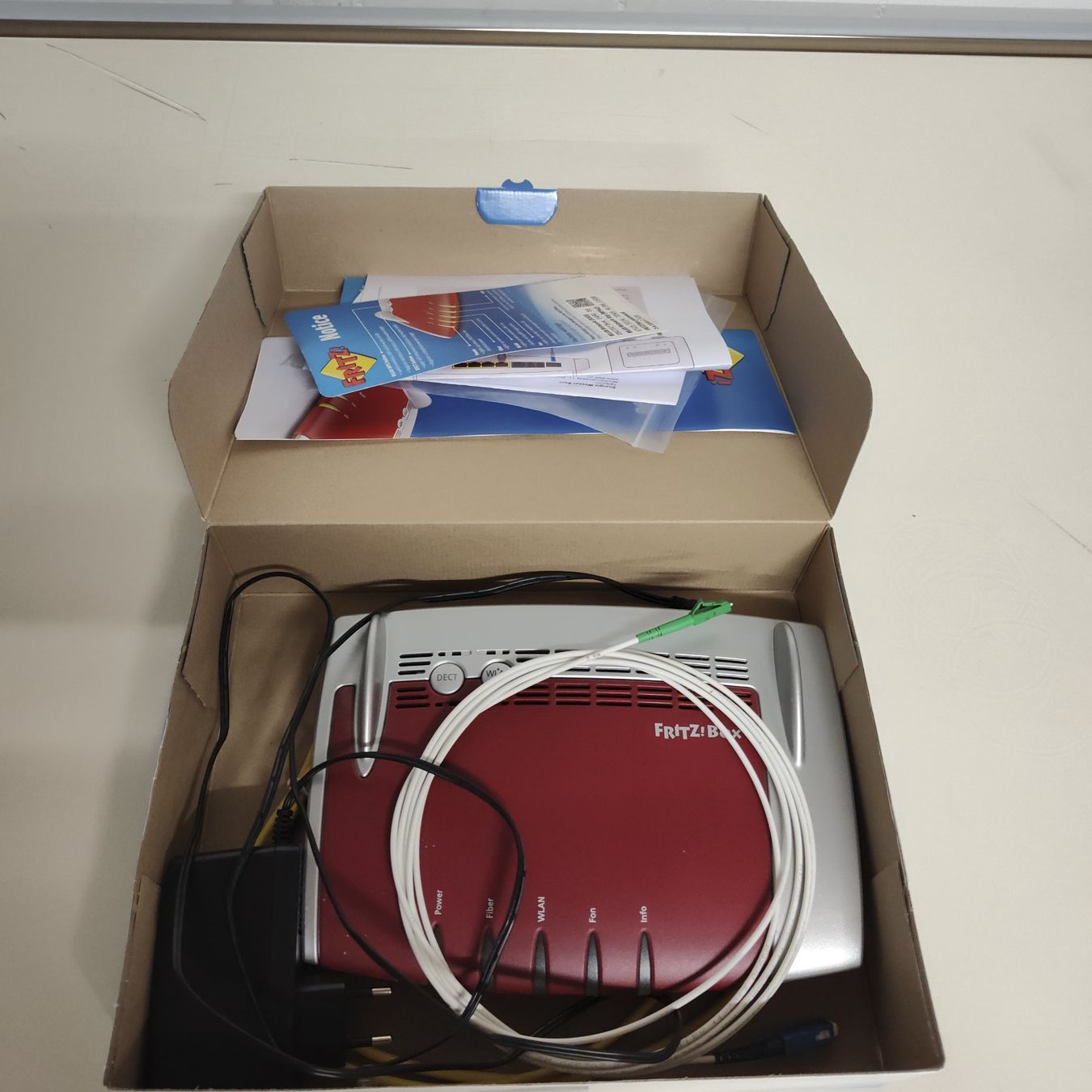 Fritz Modems & Routeurs: Fritz!Box 5490 – D'occasion à Bern par WE_ARE 1
