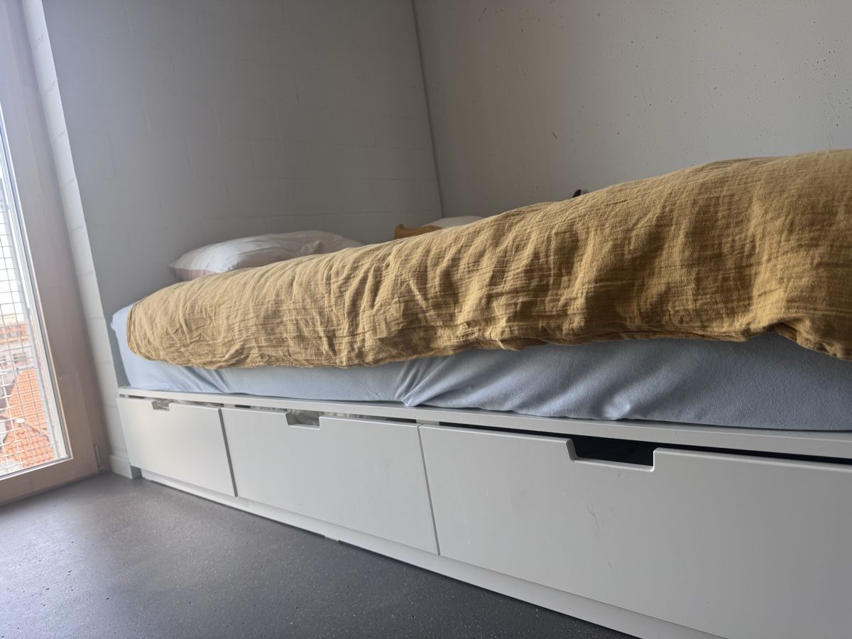 Betten: Ikea NORDLI bedframe with drawers 160x200 – Gebraucht aus Zürich von ivn_pr75 1