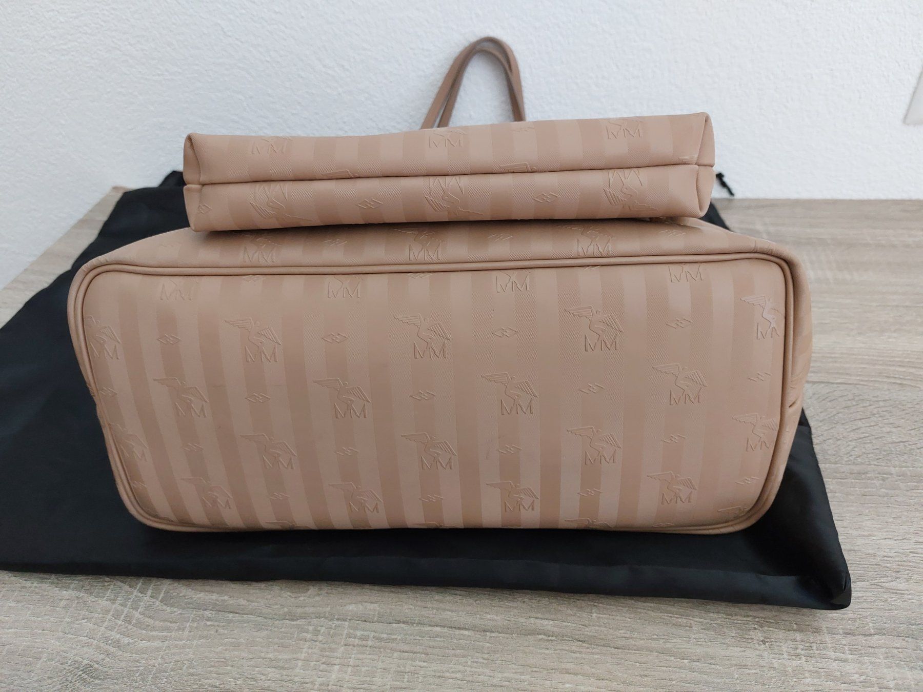 Maison Mollerus Taschen für Damen: Maison Mollerus Bern Schopper Cappuccino-Beige/ Gold – Gebraucht aus Diessenhofen von sTascha07 2