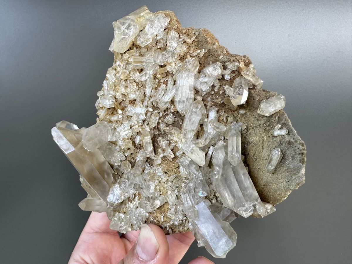 Mineralien & Heilsteine: Heller Rauchquarz Val Cavardiras – Gebraucht aus Oberuzwil von Crystall0 1
