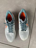 Nike Air Zoom, Grösse 43
