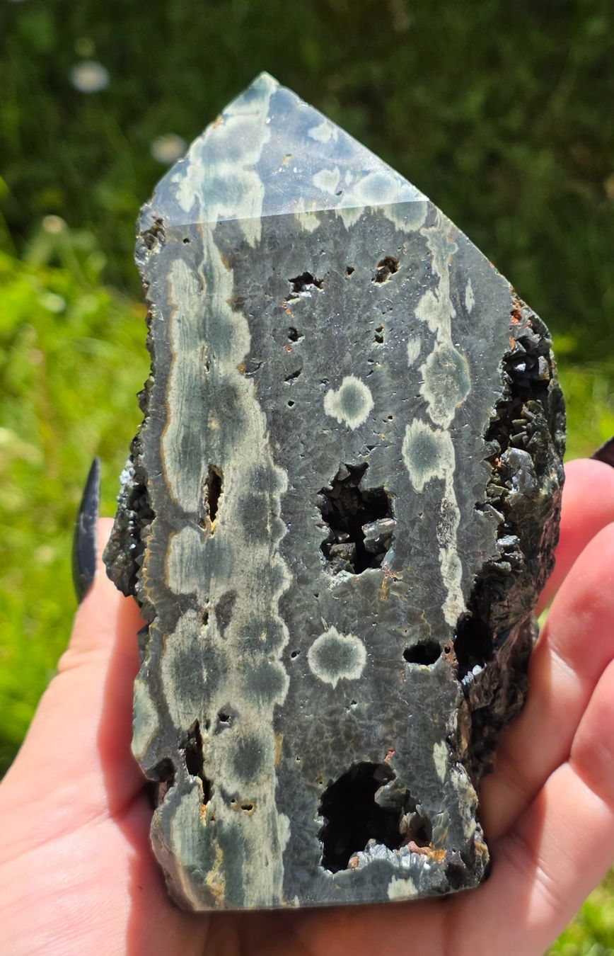 Minerali & Pietre curative: Top Regenwaldjaspis Obelisk 637g – Nuovo e nell'imballaggio originale da Matzingen venduto da Shay_Crystalz 2