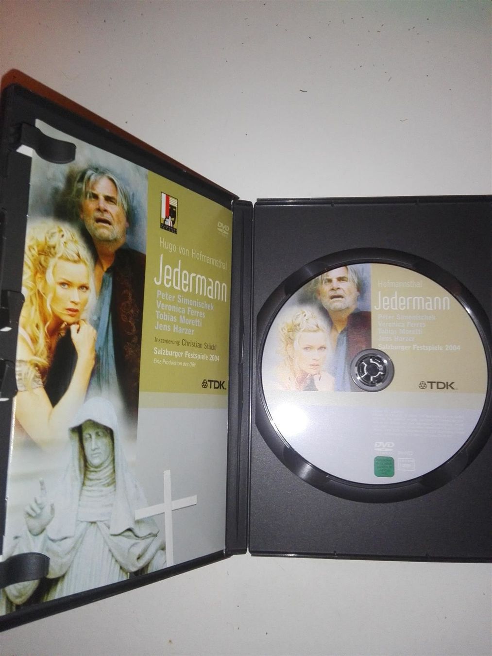 Tutti i DVDs: Hugo von Hofmannstahl: Jedermann – Usato da St. Gallen venduto da elkapone 2
