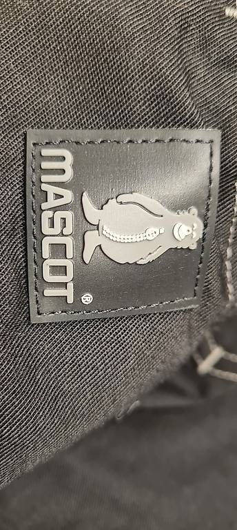 Pantaloni: Arbeitshose Mascot – Usato da Brislach venduto da Chholz 1