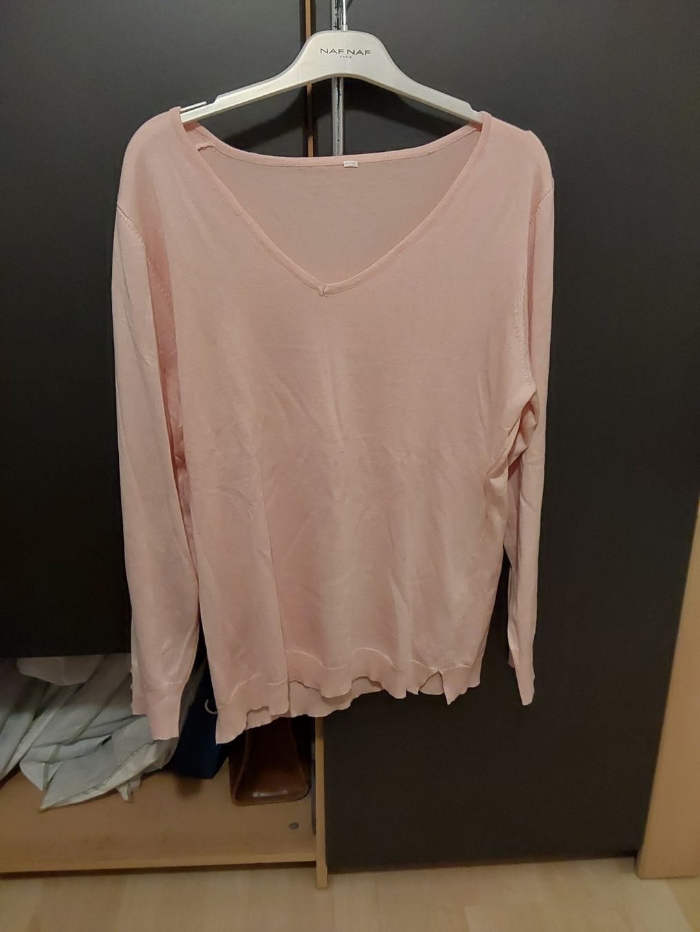 Pullover & Sweatshirts: Pull rose poudré, doux et confortable taille 38 – Gebraucht aus Brügg BE von rup_p6cw
