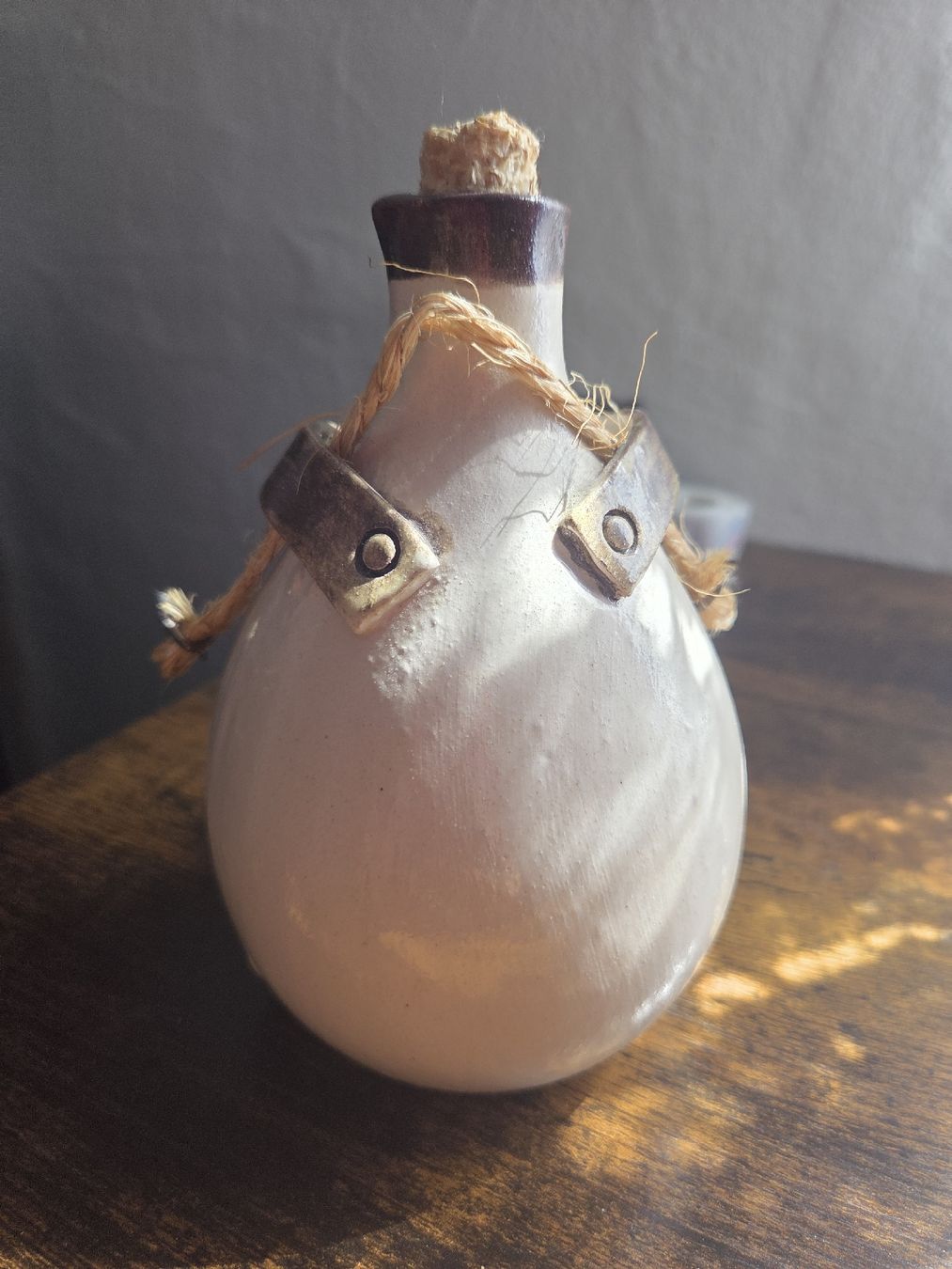 Alle Dekorationen: Decorative flask Merida painted ceramic good condition – Gebraucht aus Winterthur von Maricels_Boutique 3