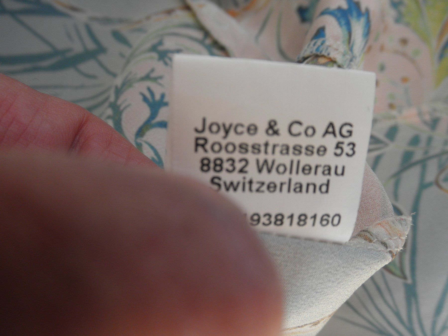 Kleider: Seidenkleid  joyce & Co Wollerau – Neu und originalverpackt aus Buttwil von Engelhaar 7