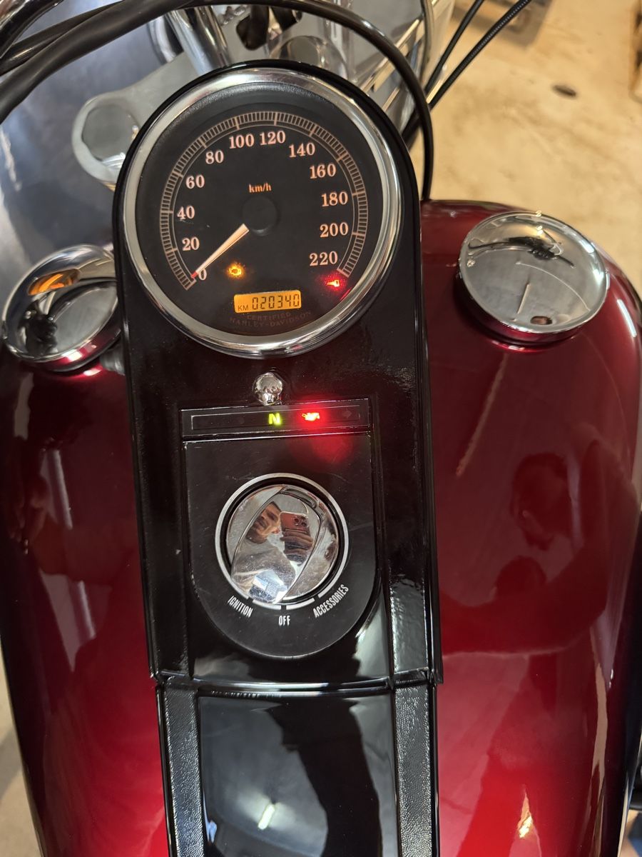Harley-Davidson Chopper: HARLEY-DAVIDSON SOFTAIL FXSTBI Night Train – Usato da Chur venduto da alt_lwl9 9