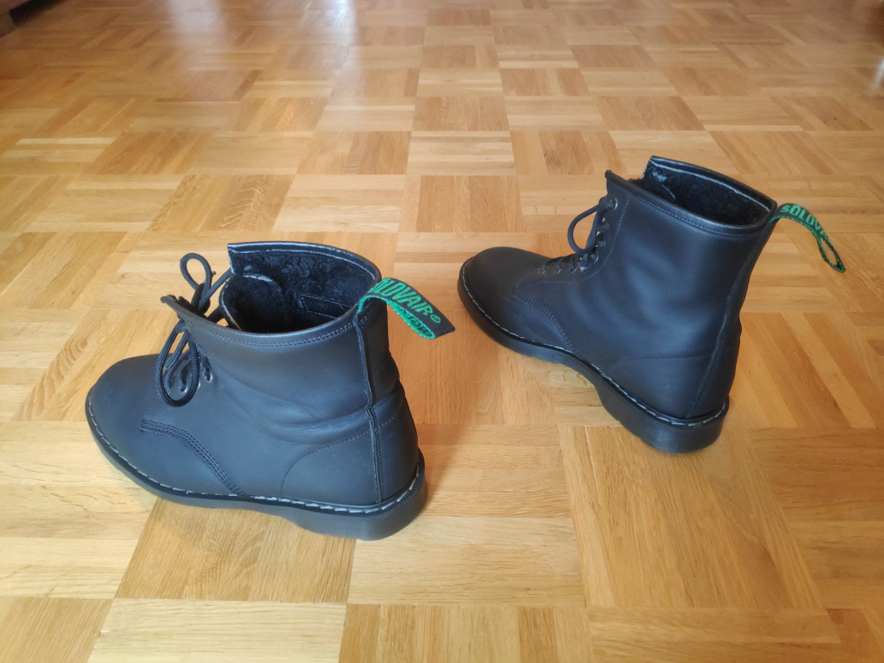 Solovair Herrenschuhe: Solovair - Greasy Shearling Lined 8 Eye Derby Boot - Gr. 43 – Gebraucht aus Bern von anger47 4