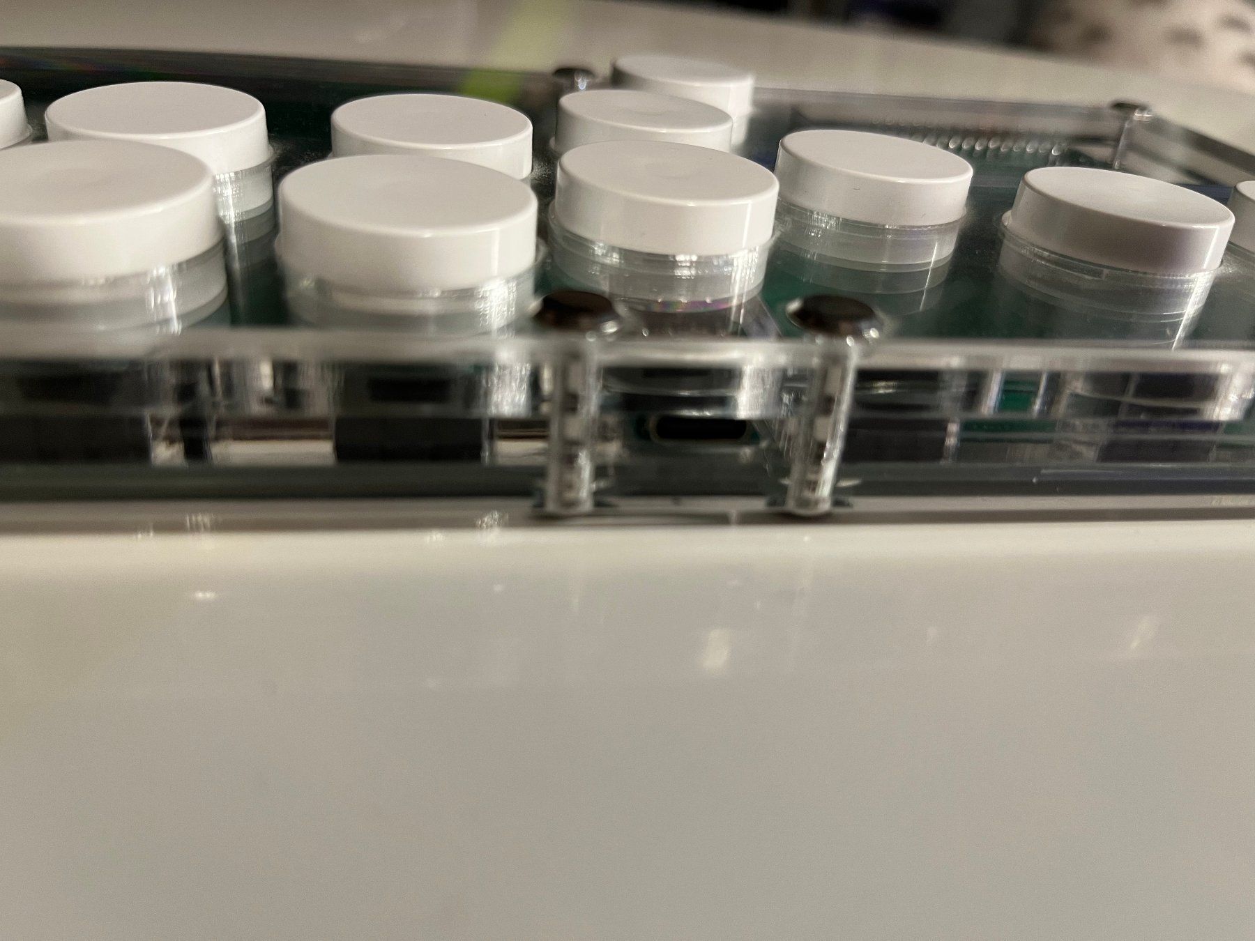 Manettes: Arcade "Leverless" controller or Buttonbox - jeux de combats – Neuf (Voir description) à Murten par Xanax200mg 3