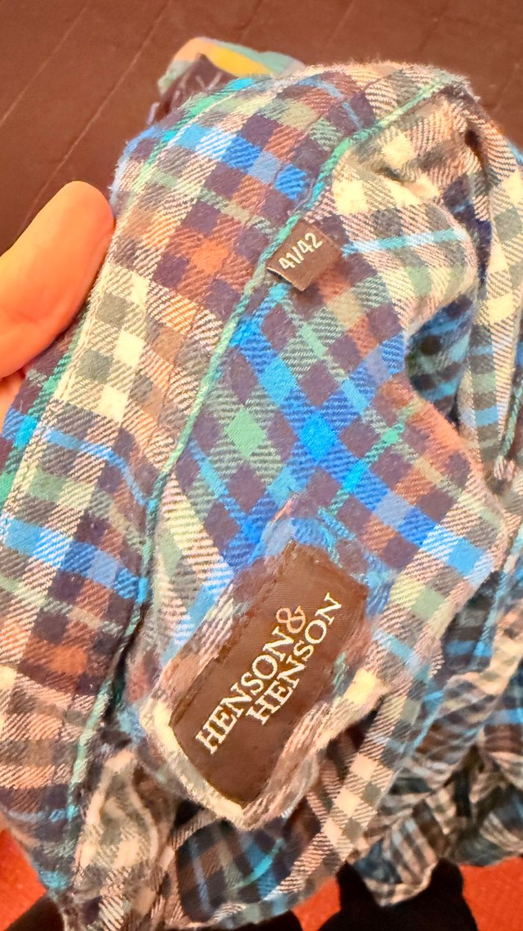 Blusen: • Kariertes Hemd / Bluse • – Gebraucht aus Basel von mendoza13 2