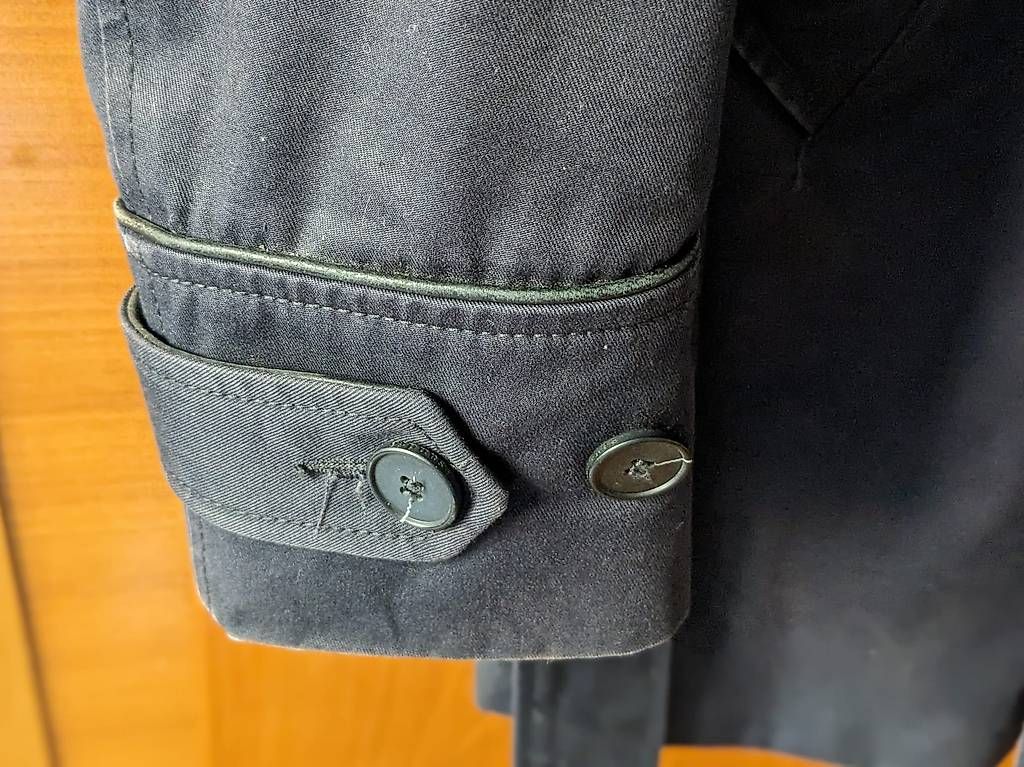 Sandro Cappotti: Trench coat Sandro S – Usato da Lausanne venduto da martha_ 4