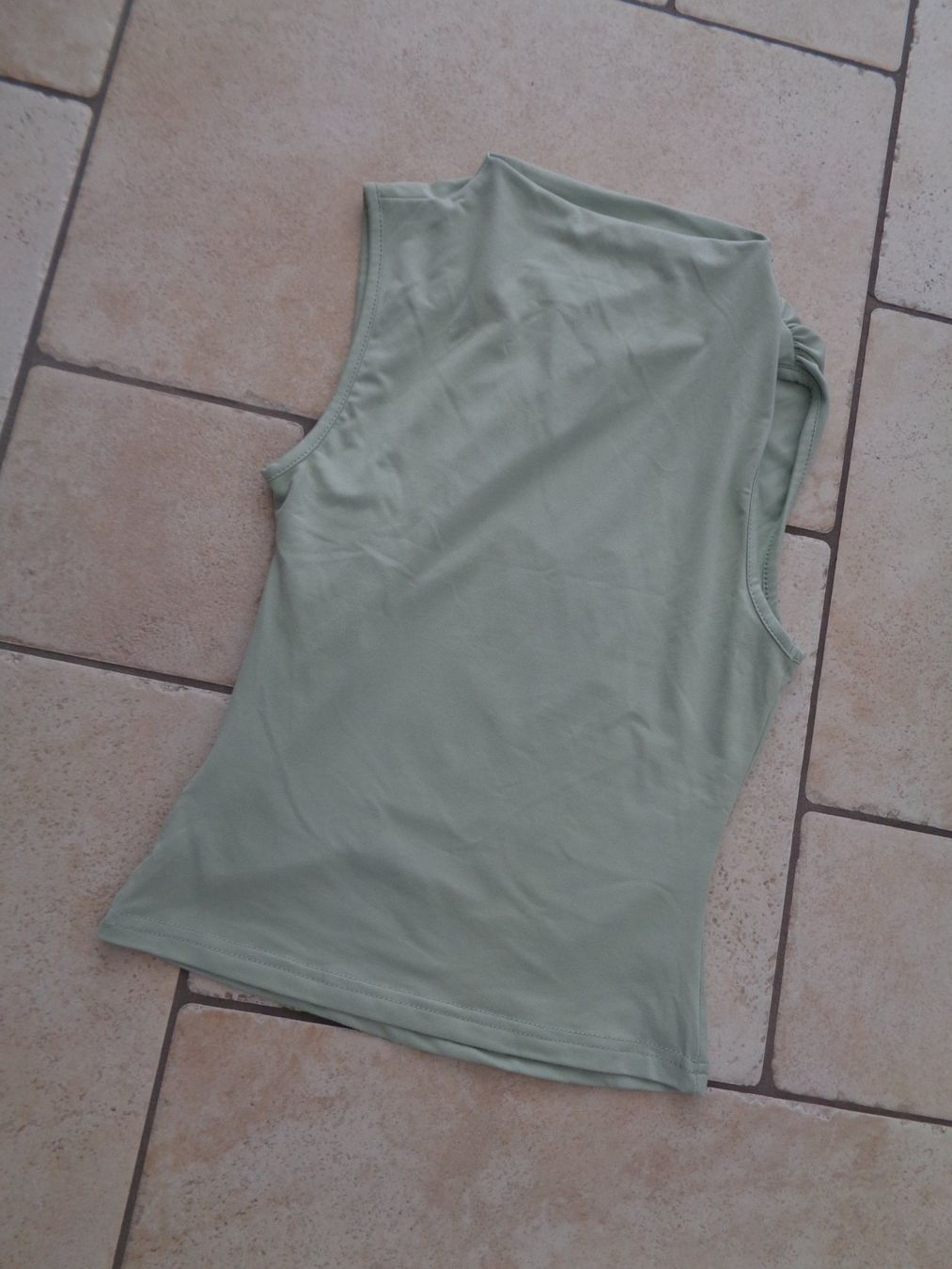 Shein T-shirt: Shirt  Shein  Grösse 36 – Usato da Kreuzlingen venduto da Robi-2003
