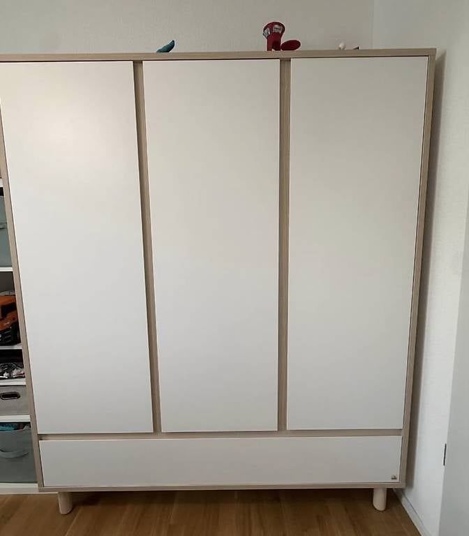 Schränke: Armoire chambre enfant – Gebraucht aus Cressier NE von kat_wh98 1